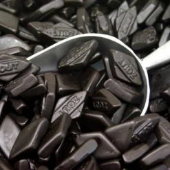 Joy's De'Lights Dutch Licorice Small Diamonds